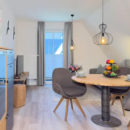 Duene 7 Leuchtturm * זינקסט